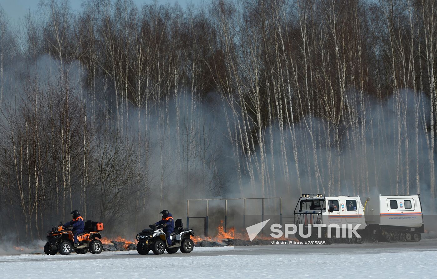 EMERCOM holds wildfire response drills