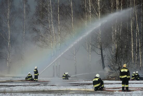 EMERCOM holds wildfire response drills