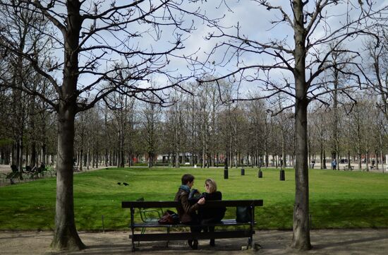 Cities of the world. Paris