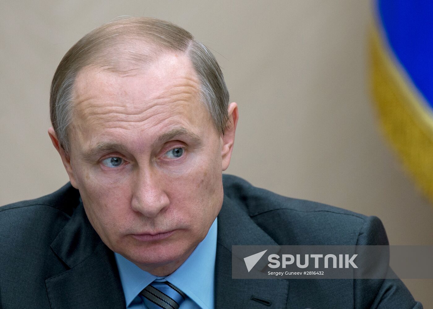 President Putin at Government meeting