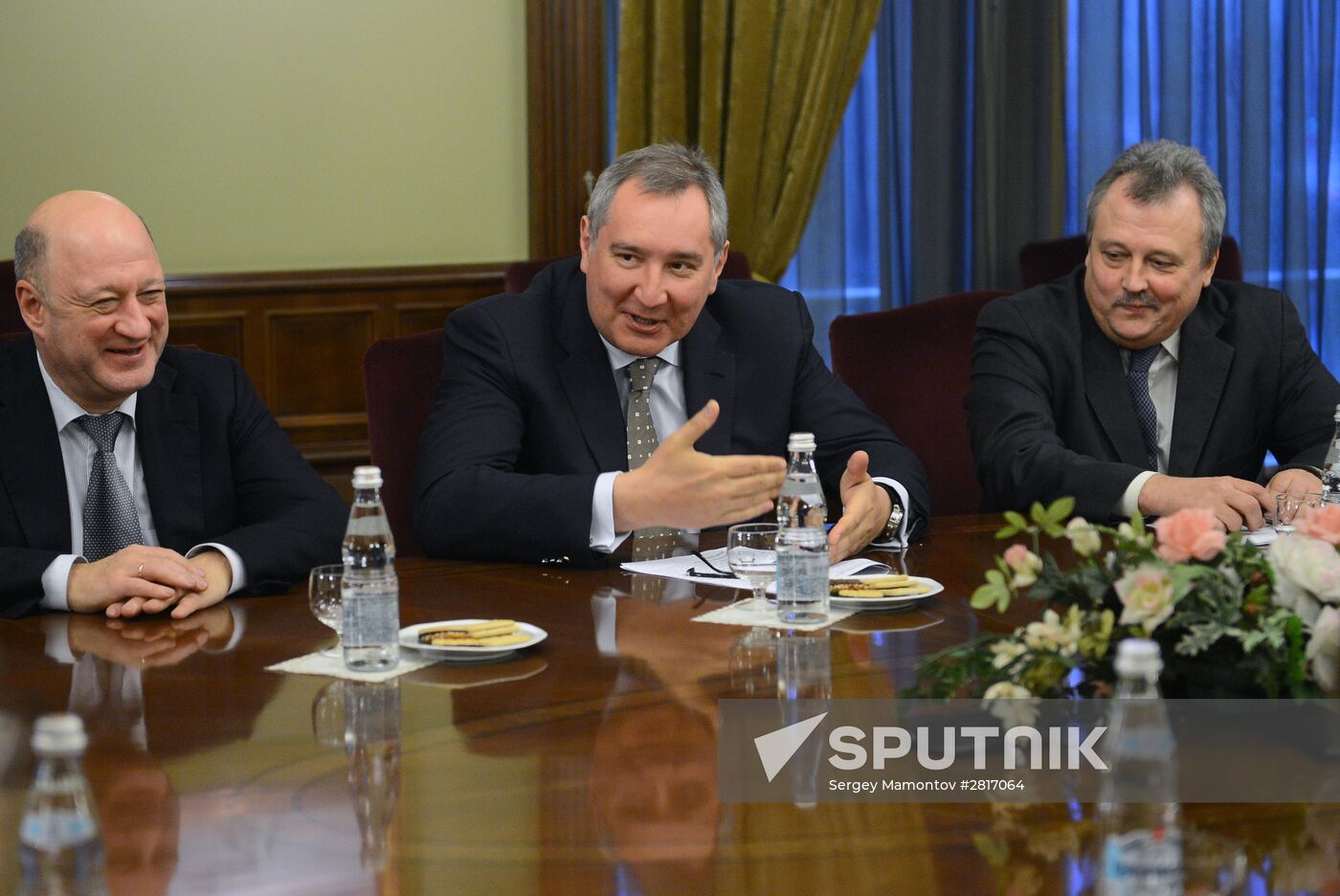 Deputy Prime Minister Rogozin meets with Ivica Dačić, First Deputy Prime Minister of Serbia