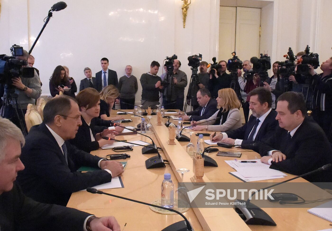 Sergei Lavrov meets with Serbian Foreign Minister Ivica Dacic