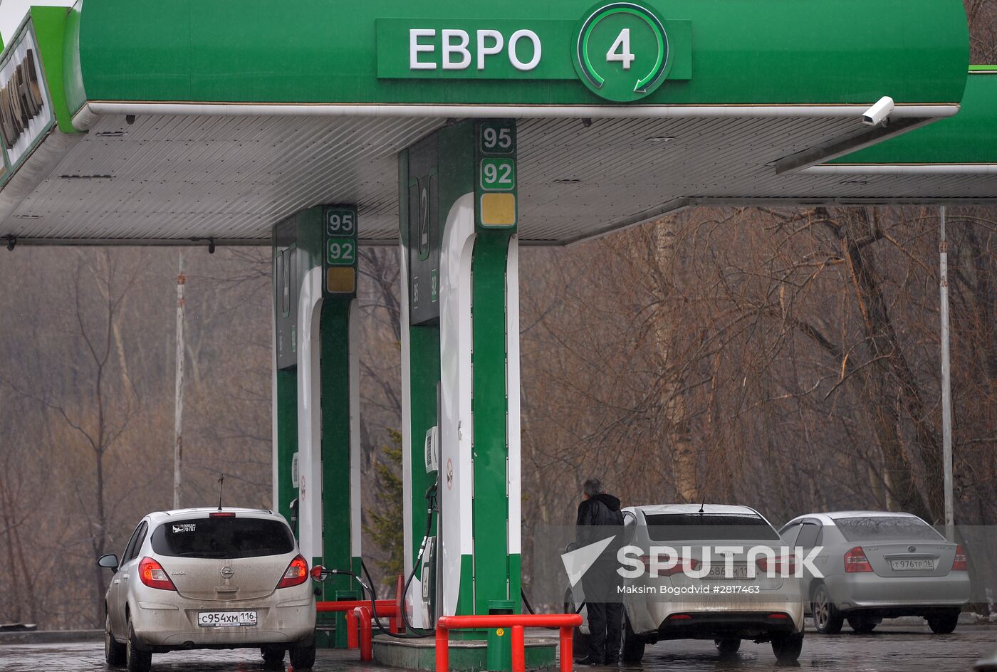 Russia to raise excise tax rates on motor fuels from April 1