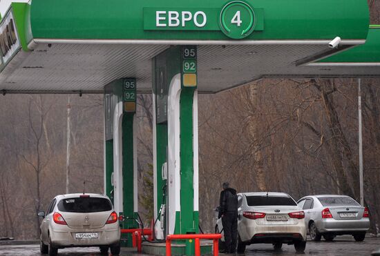 Russia to raise excise tax rates on motor fuels from April 1