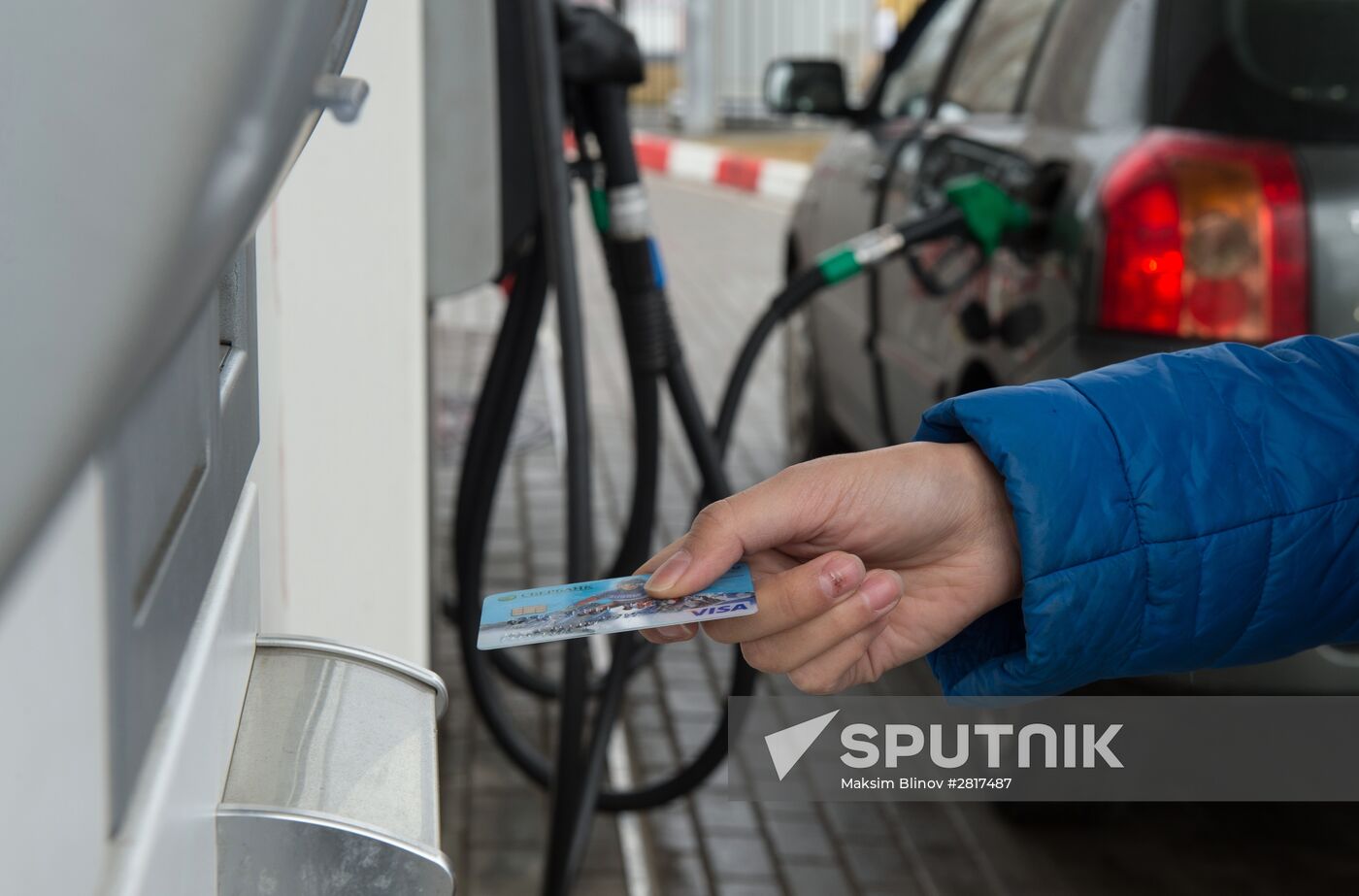 Russia to raise excise tax rates on motor fuels from April 1