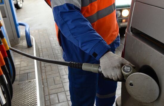 Russia to raise excise tax rates on motor fuels from April 1