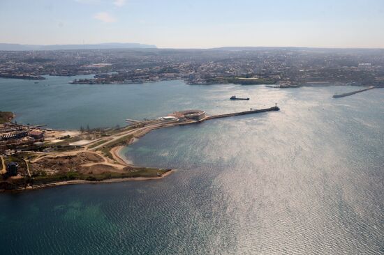 Deputy Prime Minister Rogozin visits Crimea