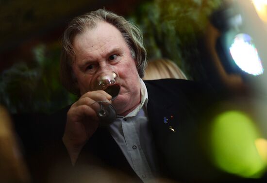 Gerard Depardieu at Crimean wine tasting