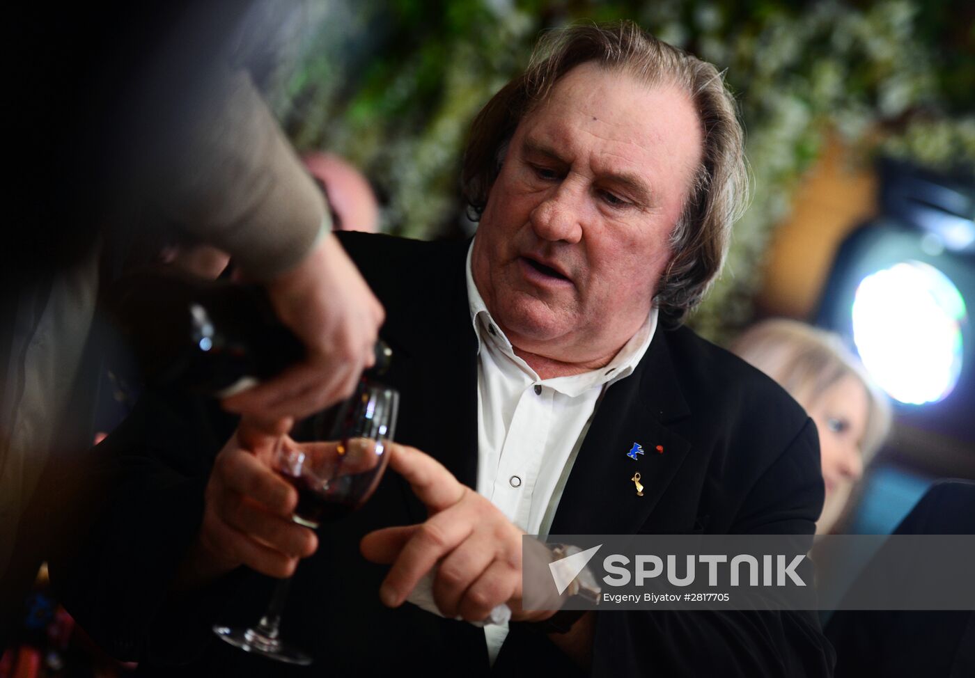 Gerard Depardieu at Crimean wine tasting