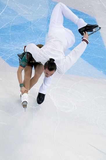 World Figure Skating Championships. Pairs. Short program