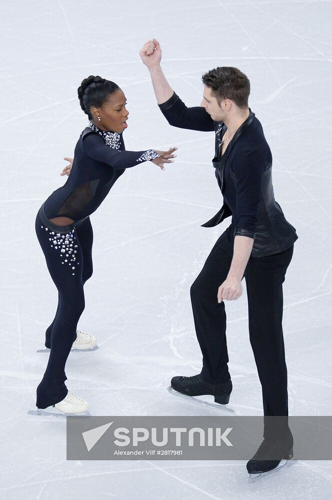World Figure Skating Championships. Pairs. Short program