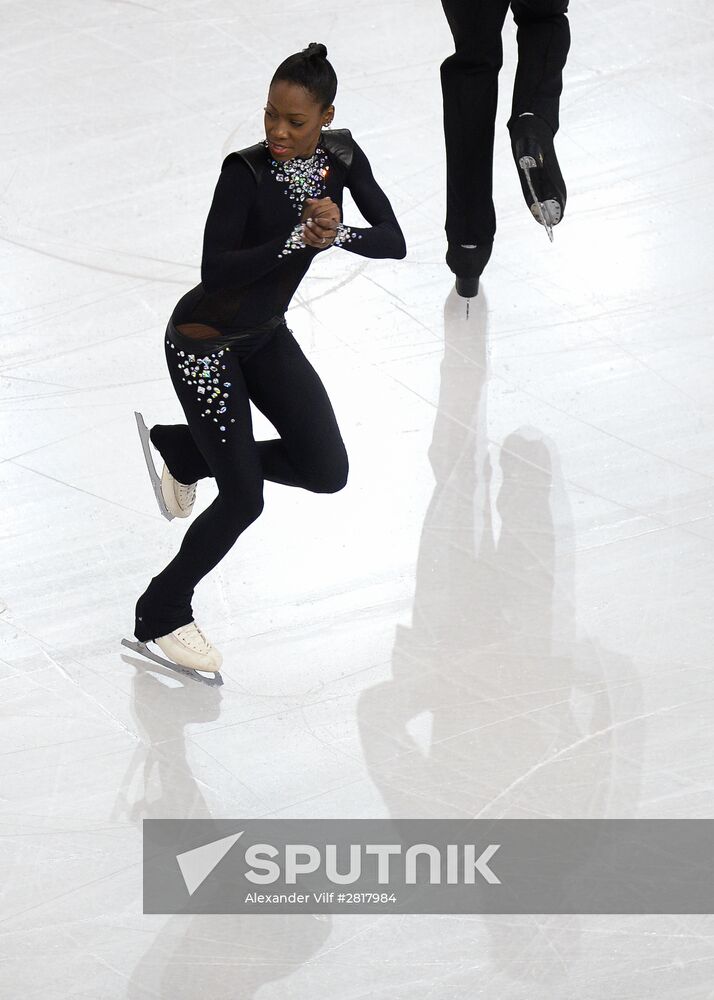 World Figure Skating Championships. Pairs. Short program