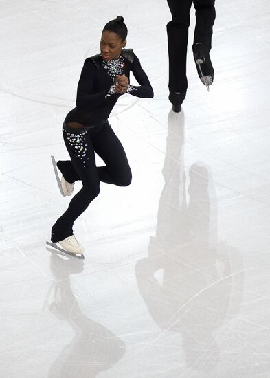 World Figure Skating Championships. Pairs. Short program