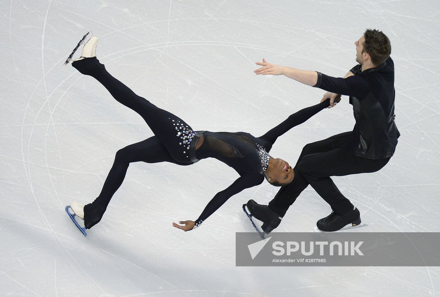 World Figure Skating Championships. Pairs. Short program