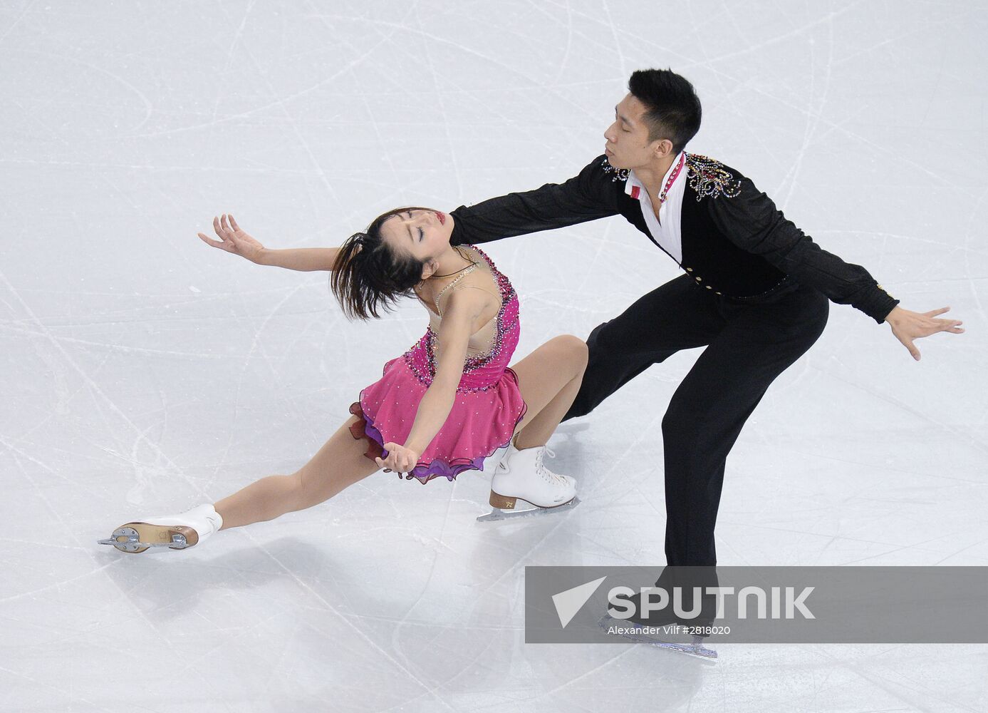 World Figure Skating Championships. Pairs. Short program