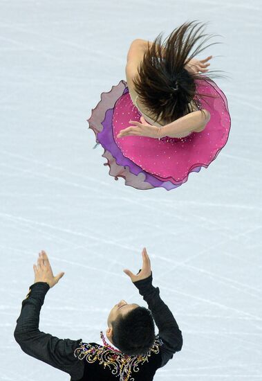 World Figure Skating Championships. Pairs. Short program