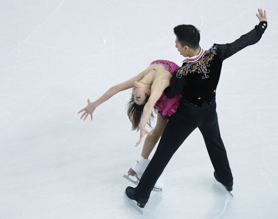World Figure Skating Championships. Pairs. Short program