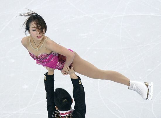 World Figure Skating Championships. Pairs. Short program