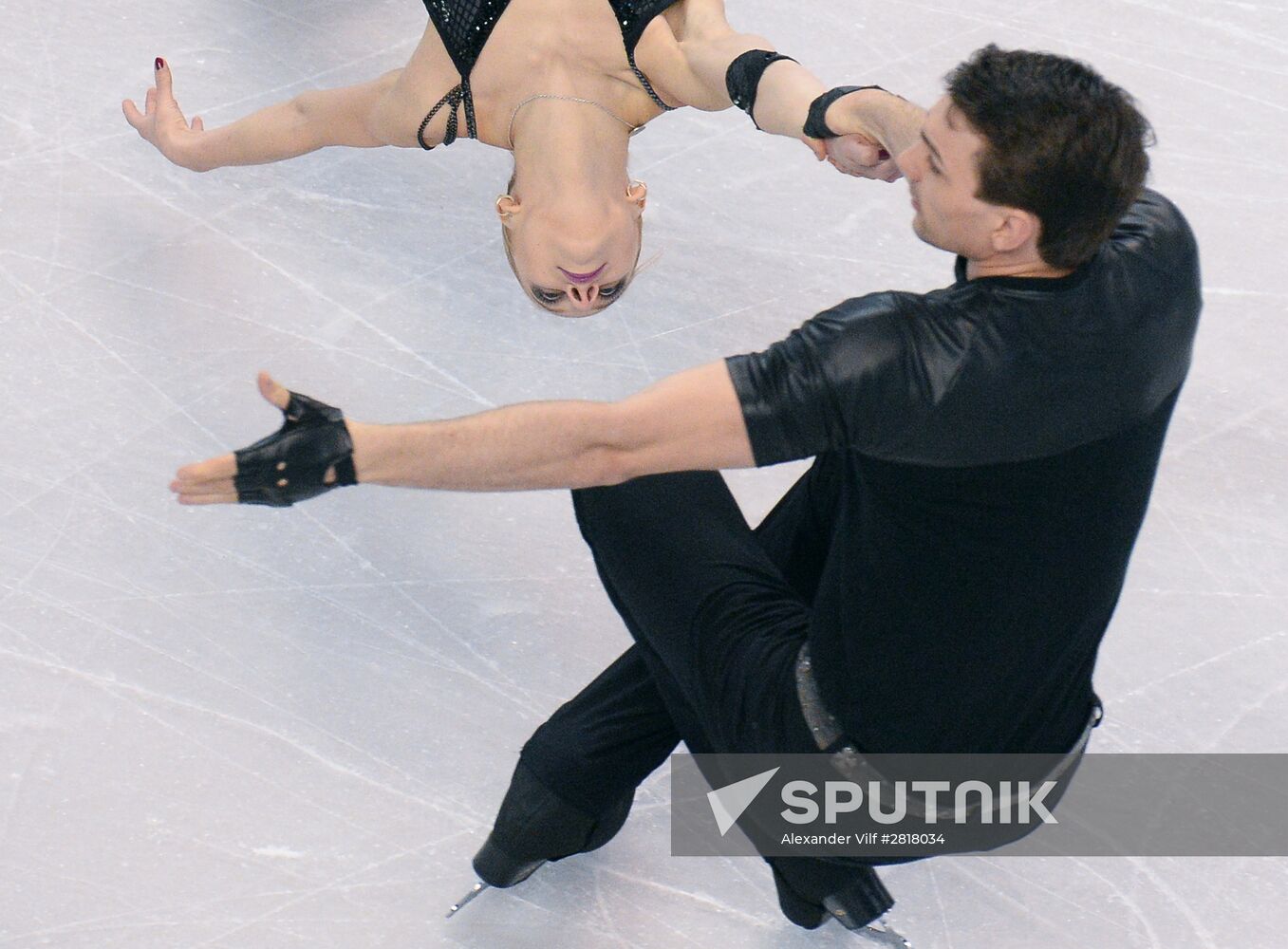 World Figure Skating Championships. Pairs. Short program