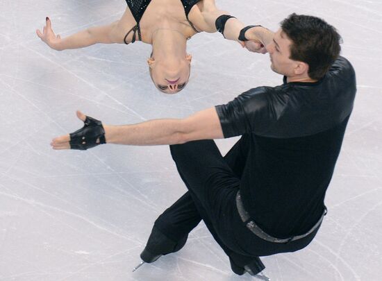 World Figure Skating Championships. Pairs. Short program