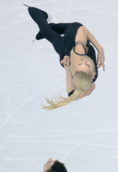 World Figure Skating Championships. Pairs. Short program