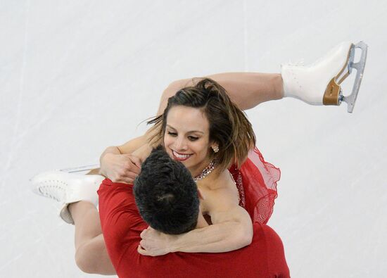 World Figure Skating Championships. Pairs. Short program