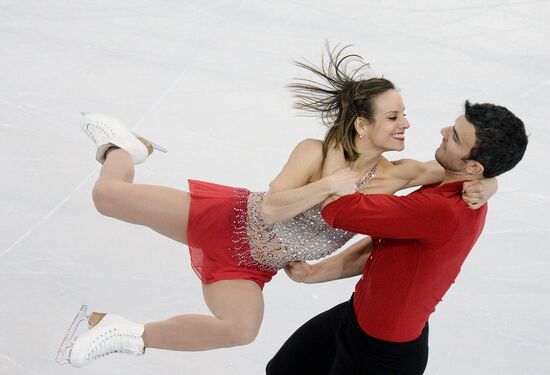 World Figure Skating Championships. Pairs. Short program