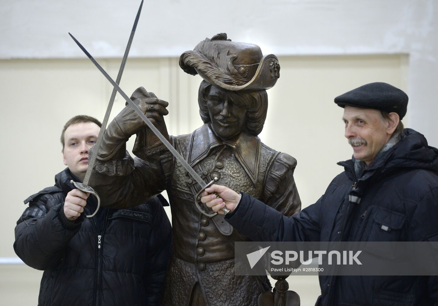 Sculptures of d'Artagnan, Athos, and Aramis unveiledin Yekaterinburg