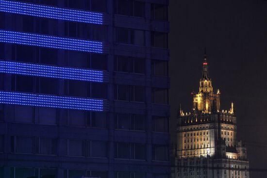 Light It Up Blue event in Russia