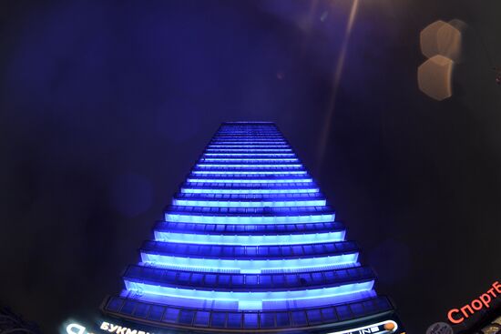 Light It Up Blue event in Russia
