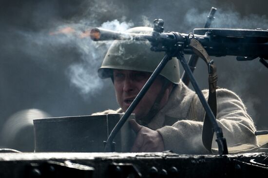 "A Forgotten Deed" military and historical reenactment in Novgorod Region