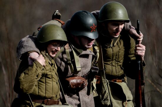 "A Forgotten Deed" military and historical reenactment in Novgorod Region