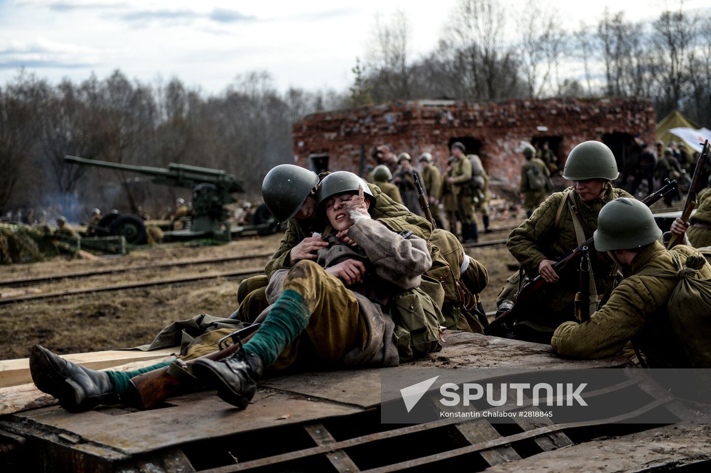 "A Forgotten Deed" military and historical reenactment in Novgorod Region