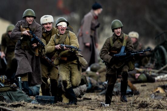 "A Forgotten Deed" military and historical reenactment in Novgorod Region