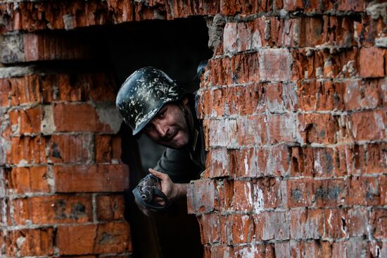 "A Forgotten Deed" military and historical reenactment in Novgorod Region