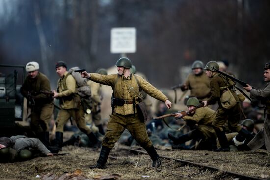 "A Forgotten Deed" military and historical reenactment in Novgorod Region