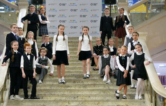 Moscow school uniform producers open their exhibition at Children's World atrium space