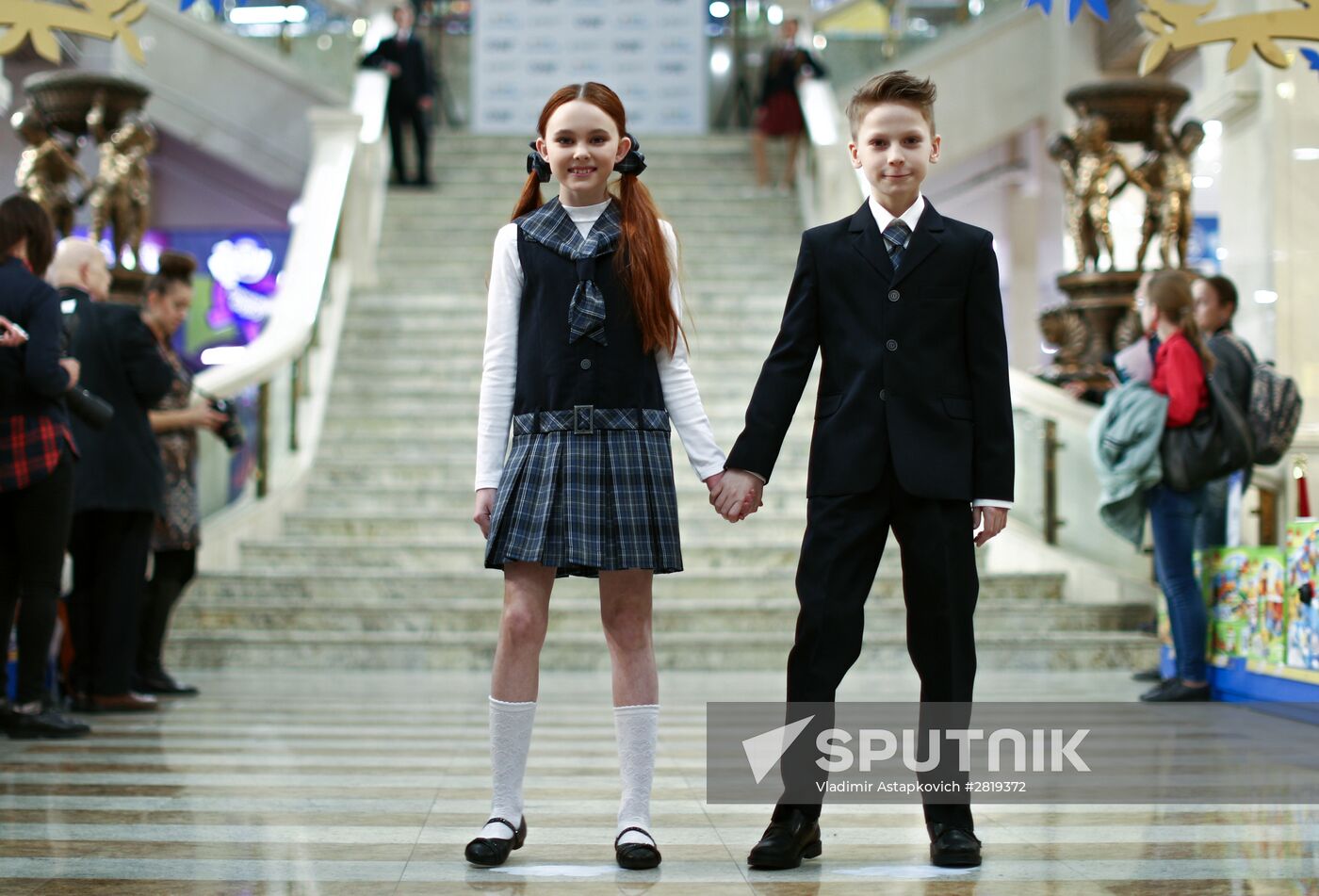 Moscow school uniform producers open their exhibition at Children's World atrium space