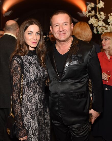 ELLE Russia brand marks 20th anniversary