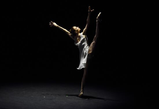 ELLE Russia brand marks 20th anniversary