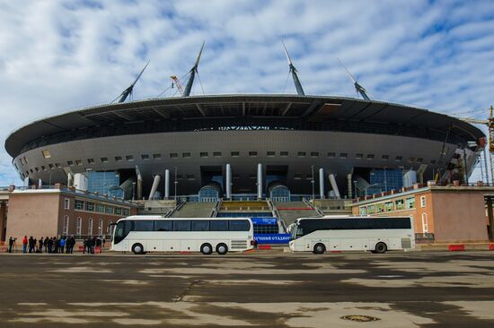 FIFA and Russia 2018 Organizing Committee visit Zenit-Arena Stadium