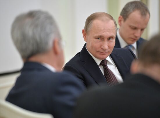 President Vladimir Putin meets with President of Austria Heinz Fischer