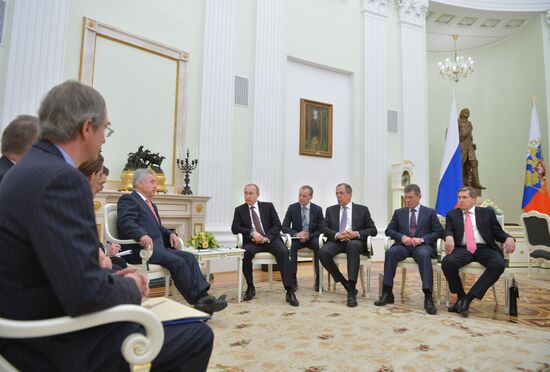 President Vladimir Putin meets with President of Austria Heinz Fischer