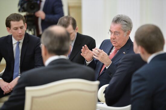 President Vladimir Putin meets with President of Austria Heinz Fischer