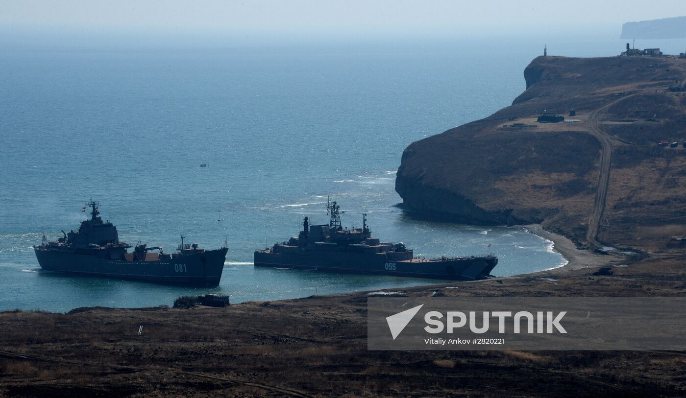 Tactical drill of Pacific Fleet's Naval Infantry brigade and motor-rifle brigade of 5th Combined Arms Army of Eastern Military District