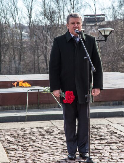 Petrozavodsk residents celebrate anniversary of town's City of Military Glory title