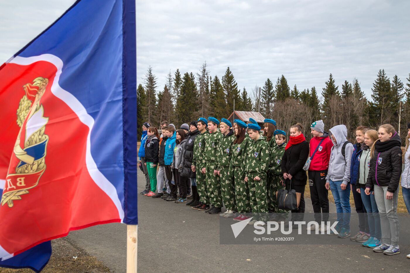Petrozavodsk residents celebrate anniversary of town's City of Military Glory title