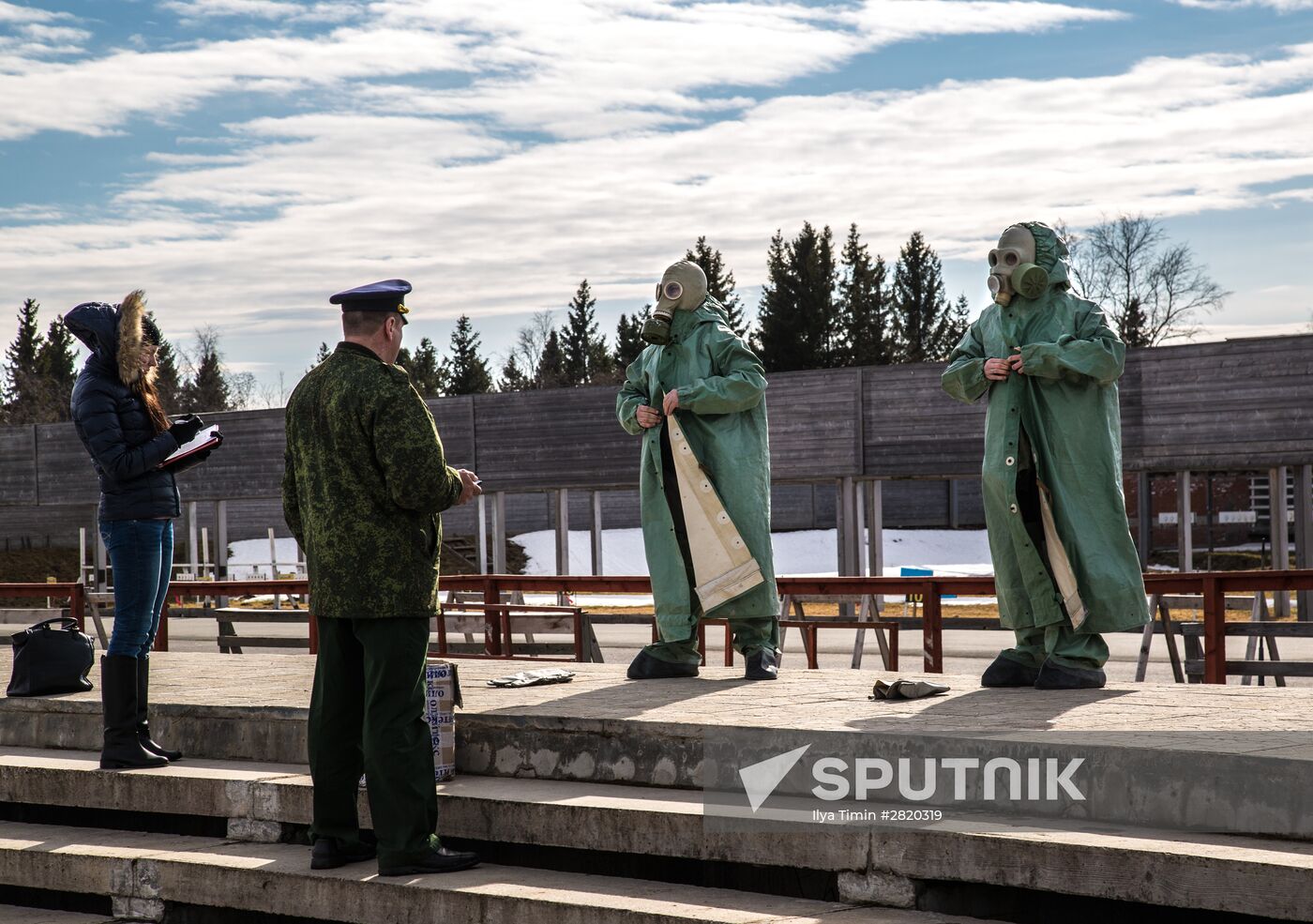 Petrozavodsk residents celebrate anniversary of town's City of Military Glory title