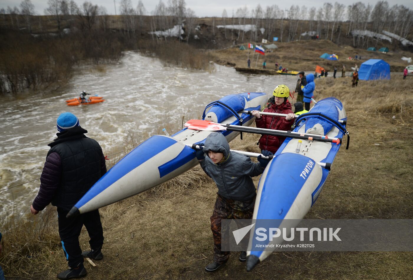 Novosibirsk Region's sport tourism championships in whitewater sports