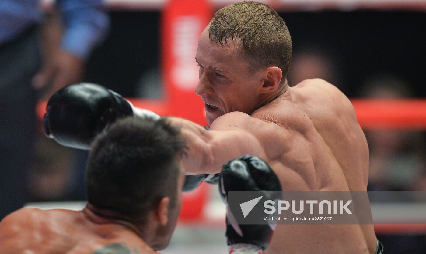 Boxing. Eduard Troyanovsky vs. Cesar Cuenca